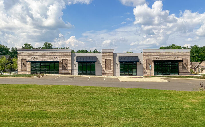 Pictures of Office property located at 3825 South New Hope Road, Gastonia, NC 28056 for sales - image #1
