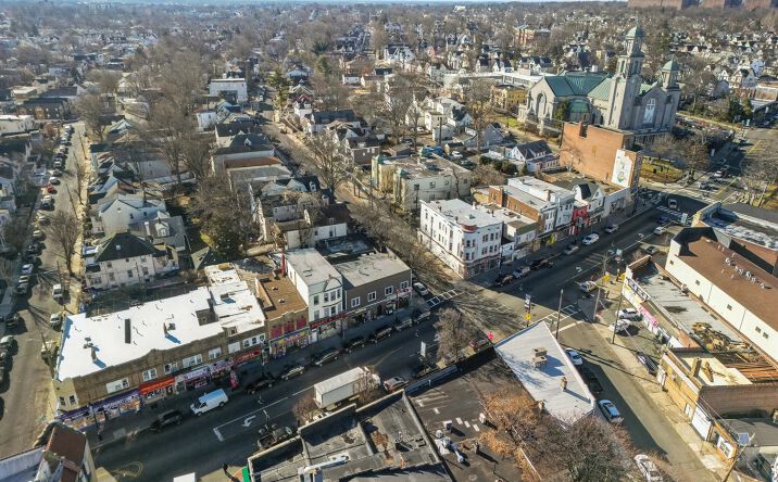 Pictures of Retail, Mixed Use property located at 1018 S Orange Ave, Newark, NJ 07106 for sales - image #1