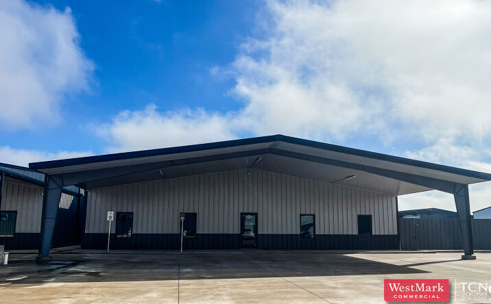 Pictures of Industrial property located at 6621 Xenia Avenue, Lubbock, TX 79407 for sales - image #1
