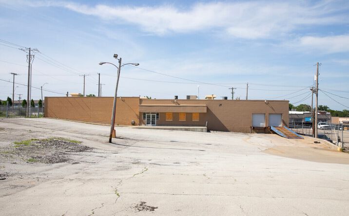 Pictures of Industrial property located at 801 Forest Avenue, KCMO, MO 64106 for sales - image #1