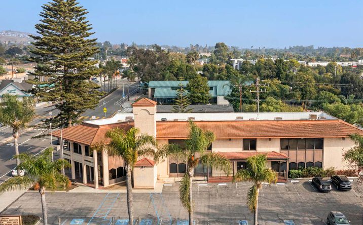 Pictures of Office property located at 3200 Telegraph Rd, Ventura, CA 93003 for sales - image #1
