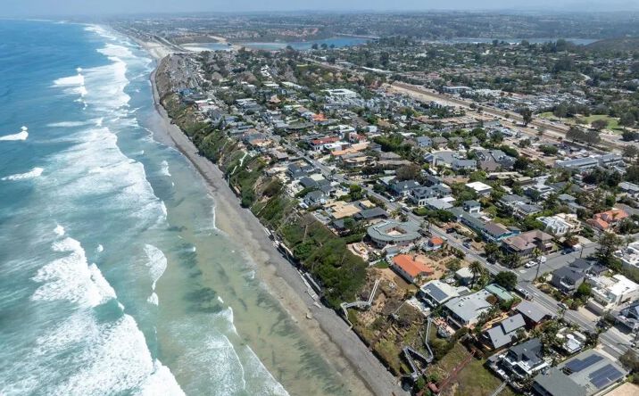 Pictures of Multifamily property located at 1524 N Coast Hwy 101, Encinitas, CA 92024 for sales - image #1