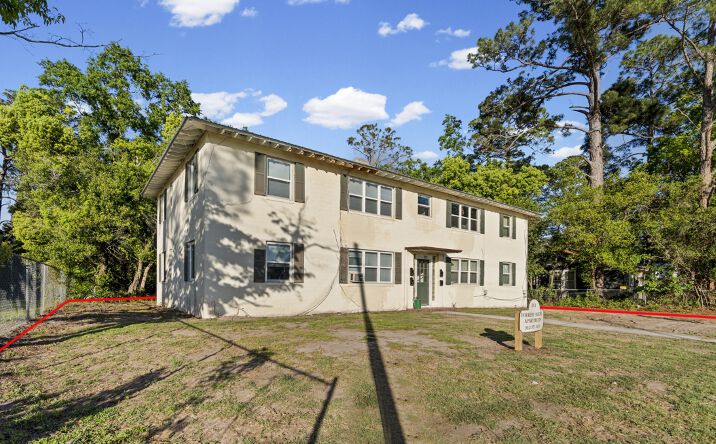 Pictures of Multifamily property located at 311 Forrest Avenue, Waycross, GA 31501 for sales - image #1