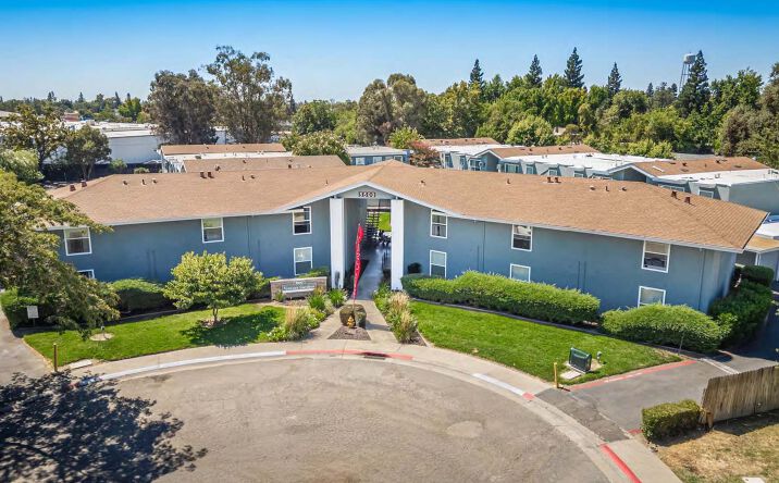 Pictures of Multifamily property located at 5500 Foothill Garden Ct, Sacramento, CA 95841 for sales - image #1
