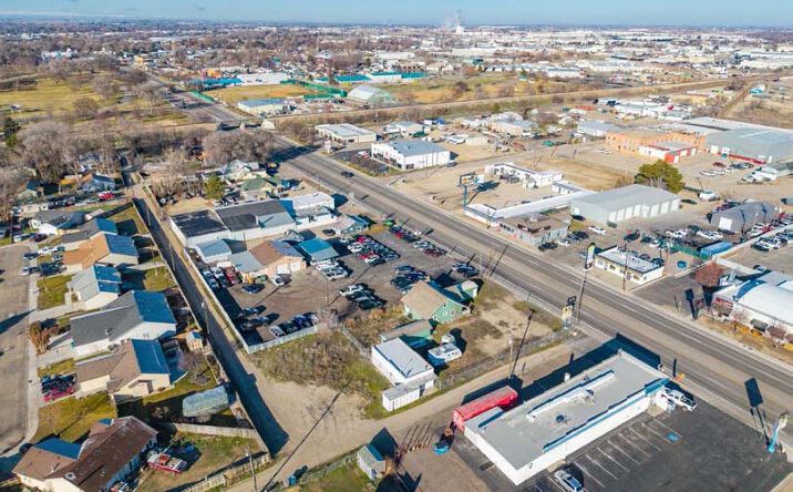 Pictures of Retail, Industrial property located at 1643,1647 & 1655 Garrity Blvd, Nampa, ID 83687 for sales - image #1