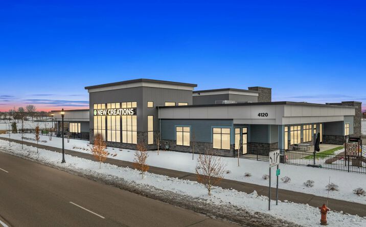 Pictures of Retail, Special Purpose property located at 4120 Edgewood Drive Northeast, St Michael, MN 55376 for sales - image #1