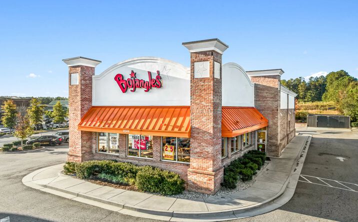 Pictures of Retail property located at 4544 Washington Road, Evans, GA 30809 for sales - image #1