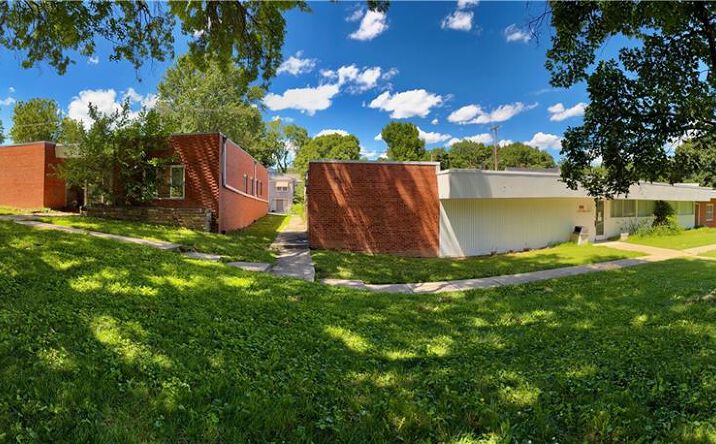 Pictures of Office property located at 1602 Washington Boulevard, Kansas City, KS 66102 for sales - image #1