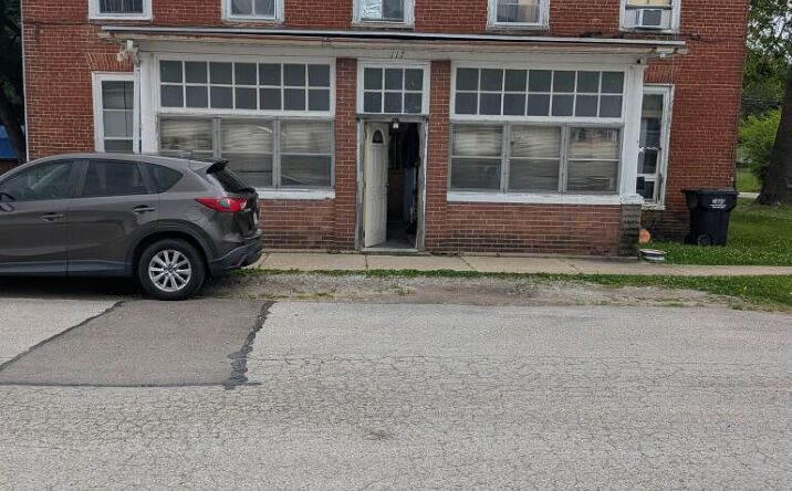 Pictures of Multifamily property located at 117 S Virginia Street, Rockville, IN 47872 for sales - image #1