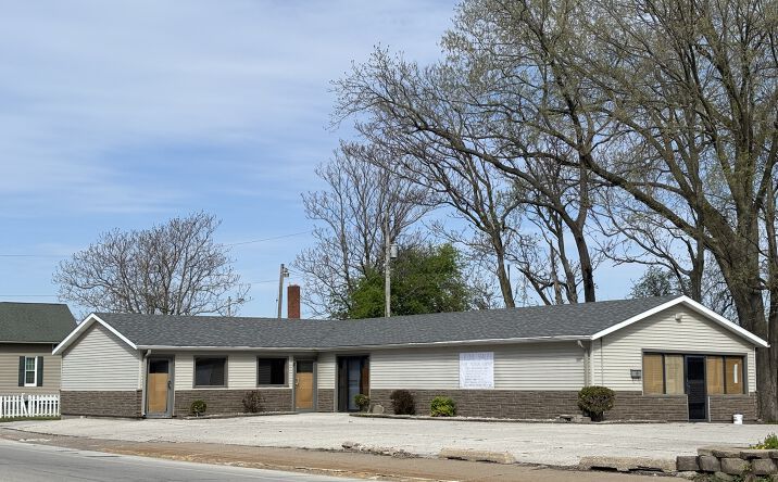 Pictures of Retail property located at 1115 7th Avenue, Rock Island, IL 61201 for sales - image #1