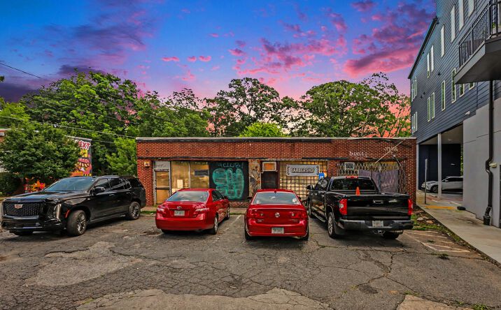 Pictures of Retail property located at 450 Flat Shoals Avenue Southeast, Atlanta, GA 30316 for sales - image #1