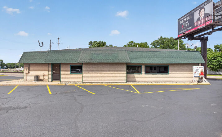 Pictures of Retail, Office property located at 1425 Wildwood Avenue, Jackson, MI 49202 for sales - image #1