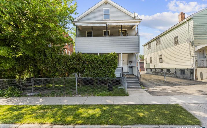 Pictures of Multifamily property located at 40 BOND ST, HARTFORD, CT 06114 for sales - image #1