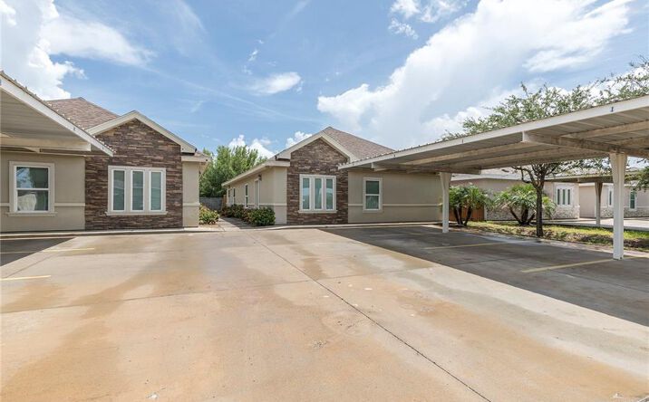 Pictures of Multifamily property located at 3801 Tinsley Avenue, Edinburg, TX 78539 for sales - image #1