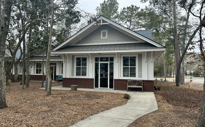 Pictures of Office property located at 3070 N Highway 17 Ste 202, Mount Pleasant, SC 29466 for sales - image #1