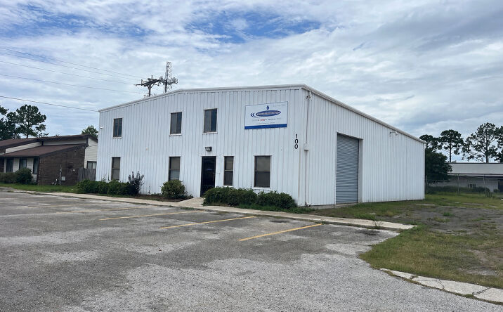 Pictures of Industrial property located at 100 Industrial Loop Dr N, Orange Park, FL 32073 for sales - image #1