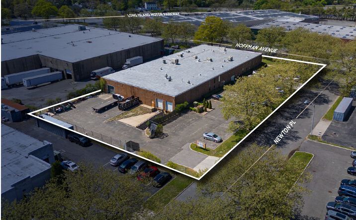 Pictures of Industrial property located at 35 Hoffman Ave, Hauppauge, NY 02920-4506 for sales - image #1