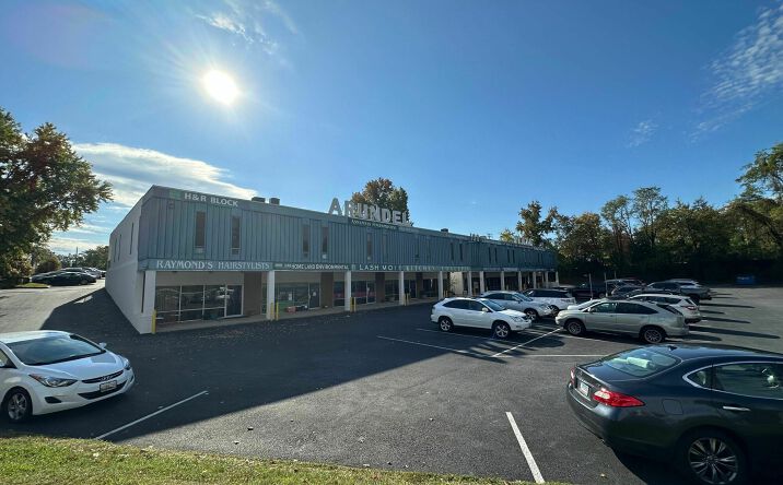 Pictures of Retail property located at 108 Old Solomons Island Rd Suite U8, Annapolis, MD 21401 for sales - image #1