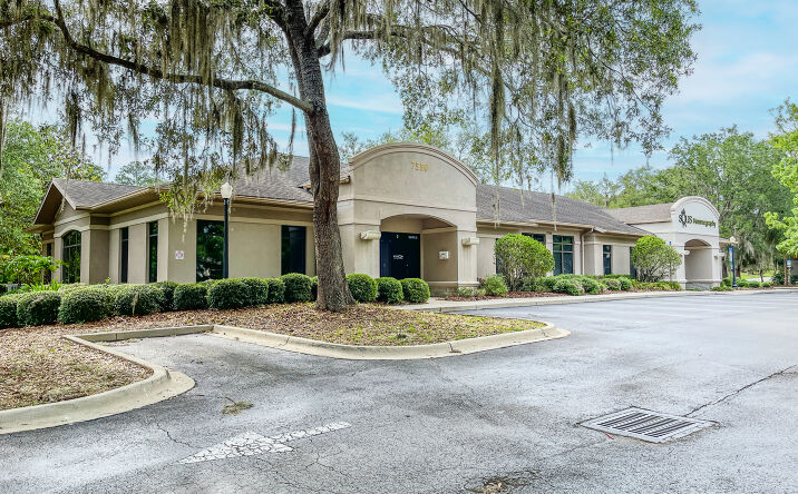 Pictures of Office property located at 7550 West University Avenue, Gainesville, FL 32607 for sales - image #1