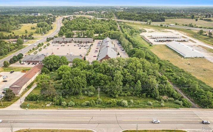 Pictures of Land property located at 4033 BALDWIN RD, Holly, MI 48442 for sales - image #1
