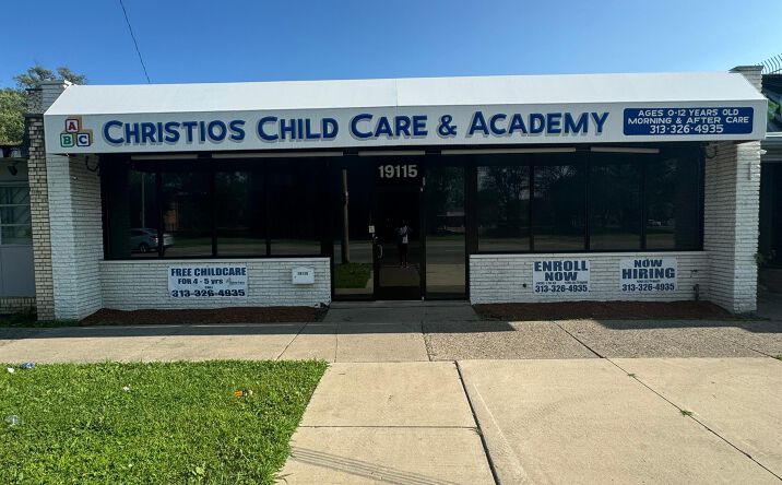 Pictures of Business for Sale, Mixed Use, Office, Retail property located at 19115 W 7 MILE RD, Detroit, MI 48219 for sales - image #1