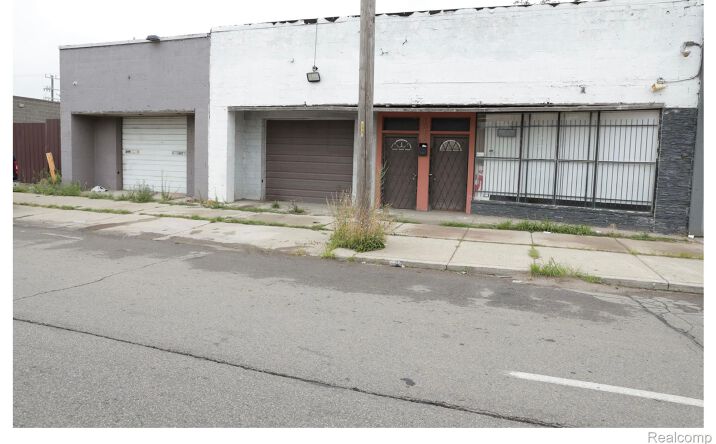 Pictures of Land property located at 13127 HARPER AVE, Detroit, MI 48213 for sales - image #1