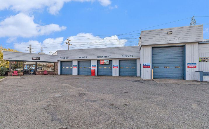 Pictures of Business for Sale, Industrial, Retail property located at G-4112 S DORT HIWY, Burton, MI 48507 for sales - image #1