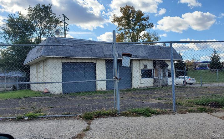 Pictures of Land property located at 21243 GRAND RIVER AVE, Detroit, MI 48219 for sales - image #1