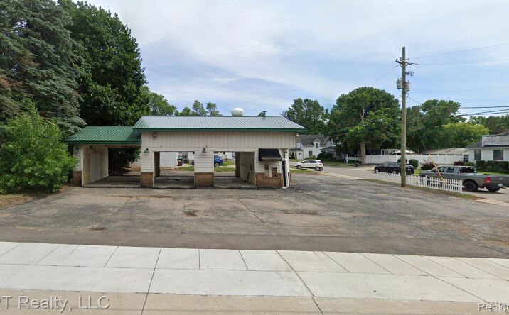 Pictures of Business for Sale, Retail property located at 202 E MICHIGAN AVE, Clinton, MI 49236 for sales - image #1