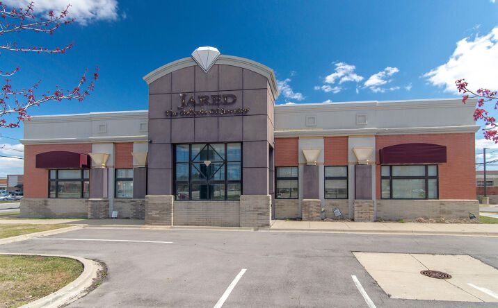 Pictures of Retail property located at 451 W 14 MILE RD, Madison Heights, MI 48071 for sales - image #1