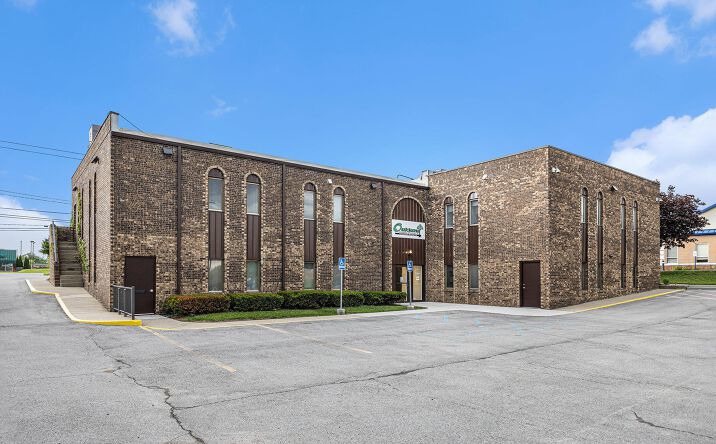 Pictures of Office property located at 1350 E M 21, Owosso, MI 48867 for sales - image #1