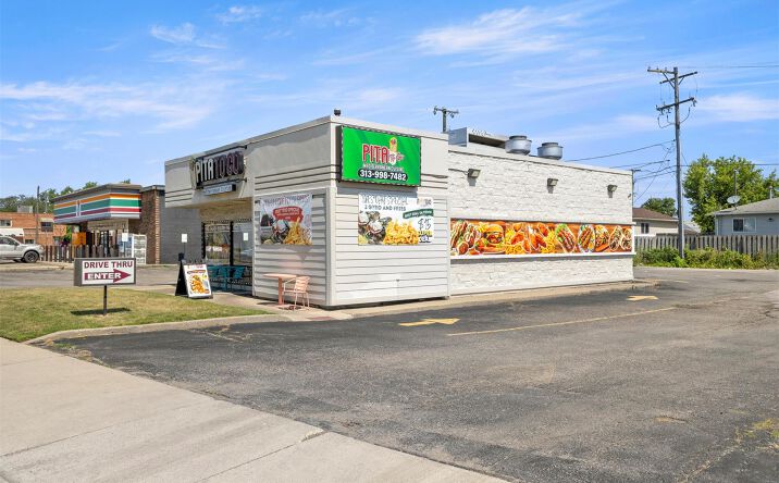 Pictures of Retail property located at 986 Southfield Road, Dearborn, MI 48146 for sales - image #1