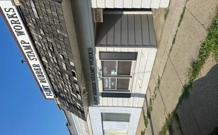 Pictures of Business for Sale property located at 3518 Fenton Road, Flint, MI 48507 for sales - image #1