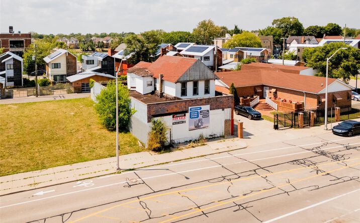 Pictures of Multifamily, Office property located at 3939 3rd Street, Detroit, MI 48201 for sales - image #1