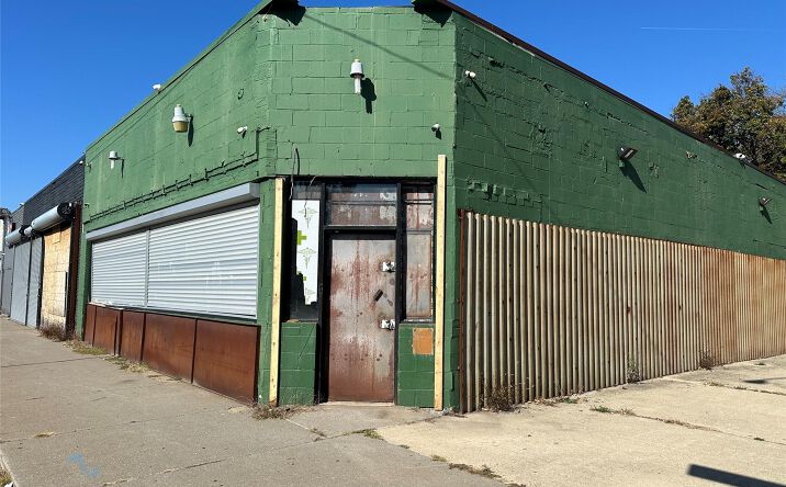 Pictures of Mixed Use, Office, Retail, Industrial property located at 17500 W 7 MILE Road, Detroit, MI 48235 for sales - image #1