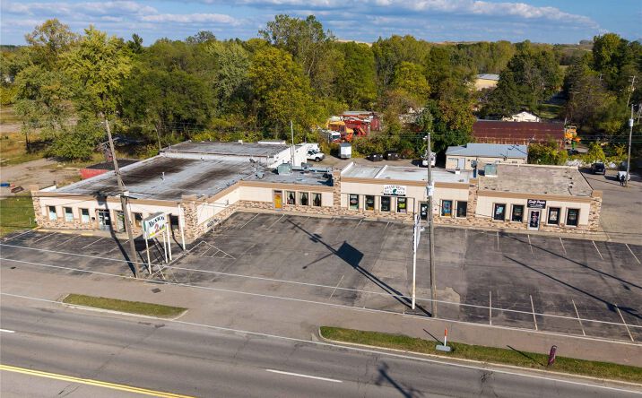 Pictures of Retail, Industrial property located at 16991 S Us Highway 27, Dewitt, MI 48906 for sales - image #1