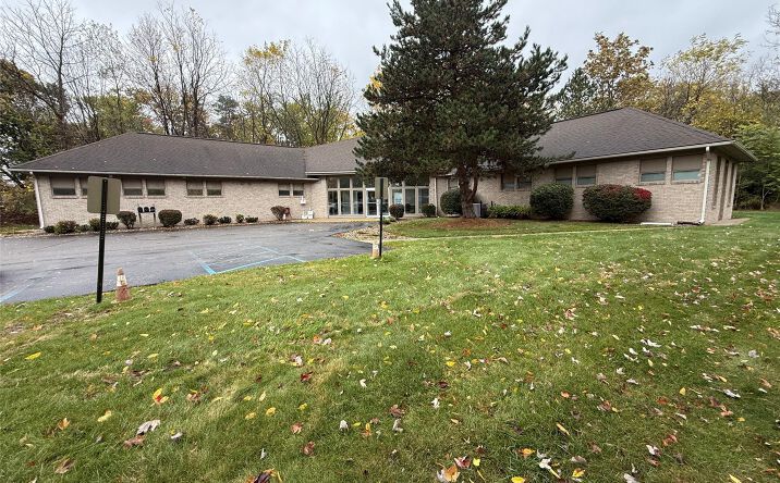 Pictures of Office property located at 3380 Beecher Road, Flint, MI 48532 for sales - image #1