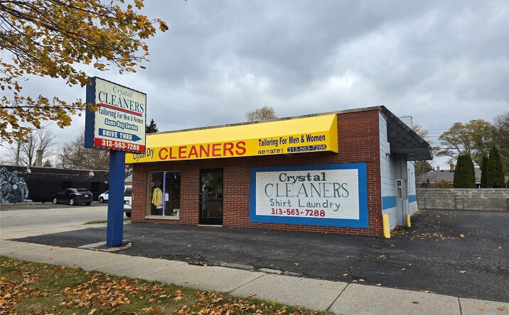 Pictures of Land property located at 20640 Van Born Road, Dearborn Heights, MI 48125 for sales - image #1
