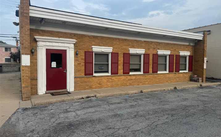 Pictures of Business for Sale, Office property located at 28730 Harper Avenue, St. Clair Shores, MI 48081 for sales - image #1