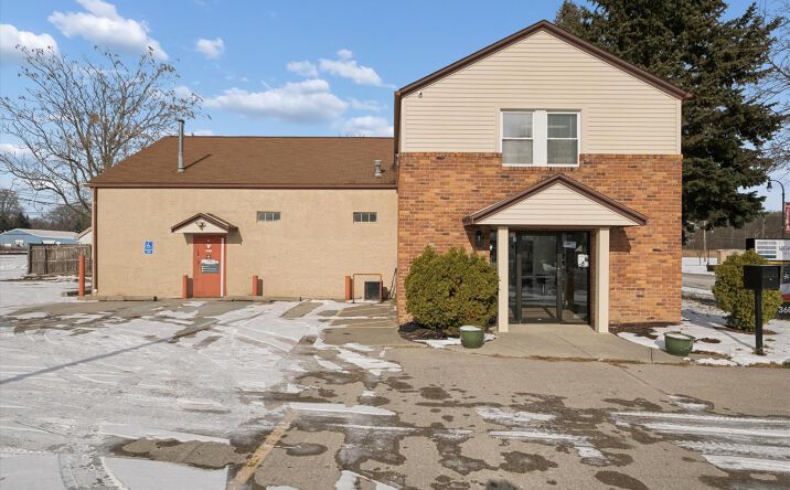 Pictures of Retail, Industrial property located at 36050 Goddard Road, Romulus, MI 48174 for sales - image #1