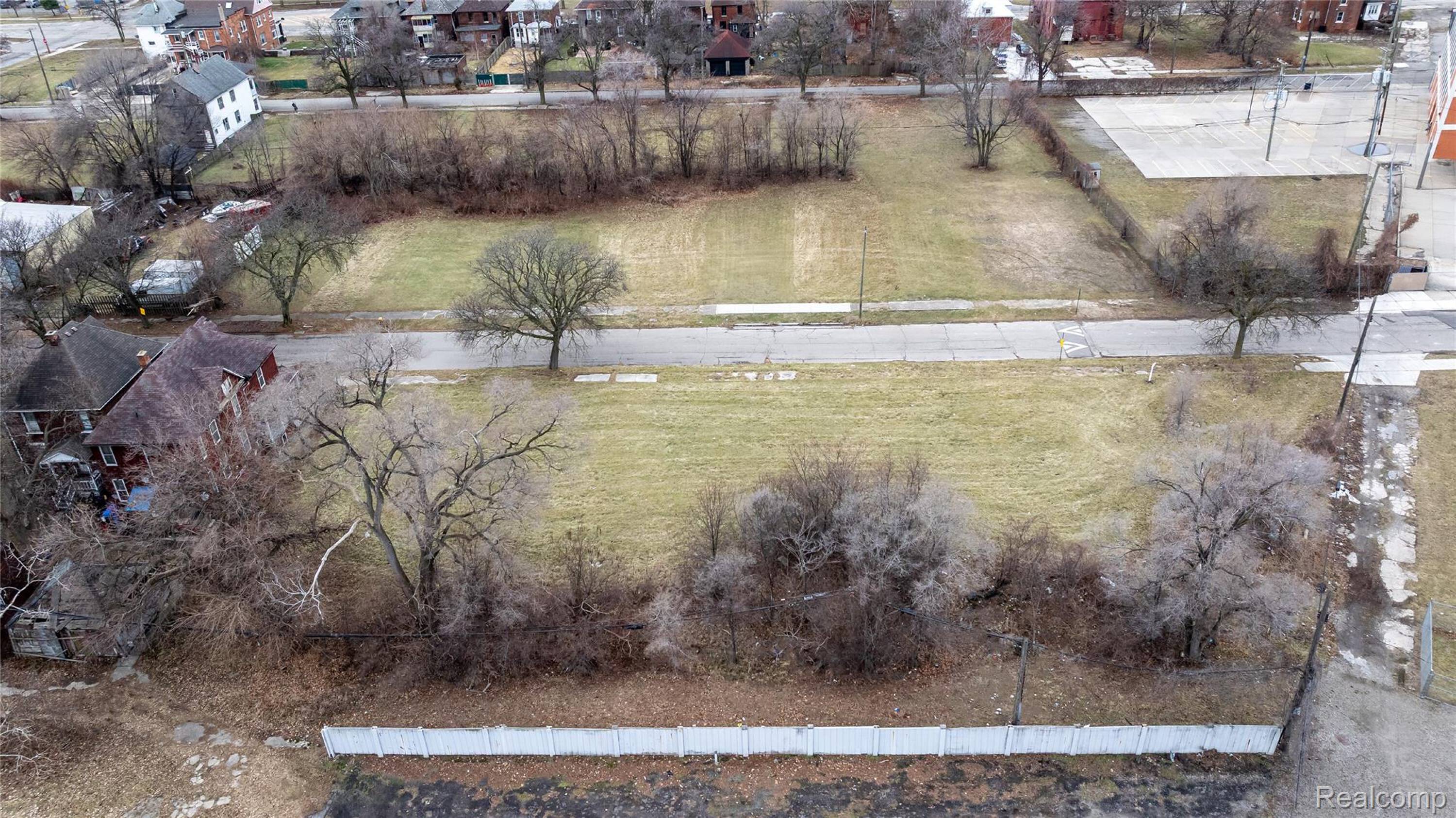 2776 25Th St, Detroit, MI 48216