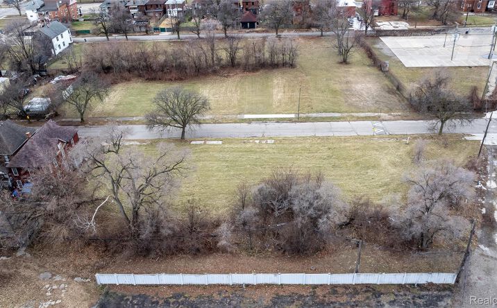 Pictures of Land property located at 2776 25th Street, Detroit, MI 48216 for sales - image #1