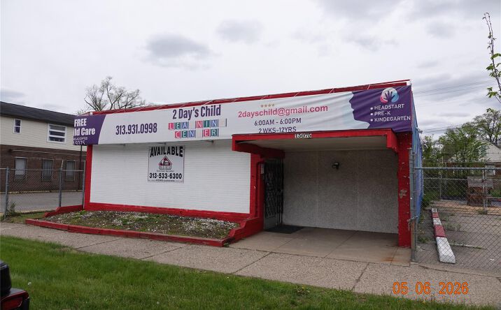 Pictures of Retail property located at 15075 Meyers Road, Detroit, MI 48227 for sales - image #1