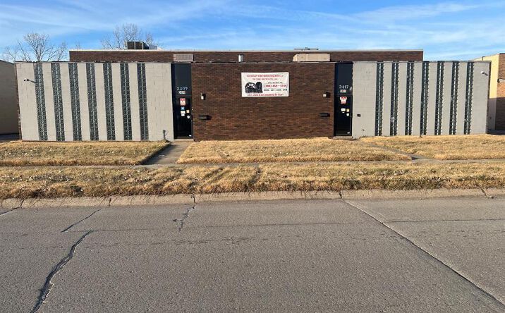 Pictures of Industrial, Retail property located at 2417 JOHN B, Warren, MI 48091 for sales - image #1