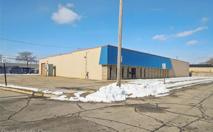 Pictures of Industrial property located at 4082 6th Street, Wyandotte, MI 48192 for sales - image #1