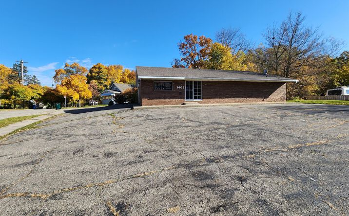 Pictures of Business for Sale property located at 1405 E CESAR E CHAVEZ Avenue, Lansing, MI 48906 for sales - image #1