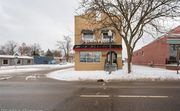 Pictures of Mixed Use, Retail, Office property located at 11528 S Saginaw Street, Grand Blanc, MI 48439 for sales - image #1