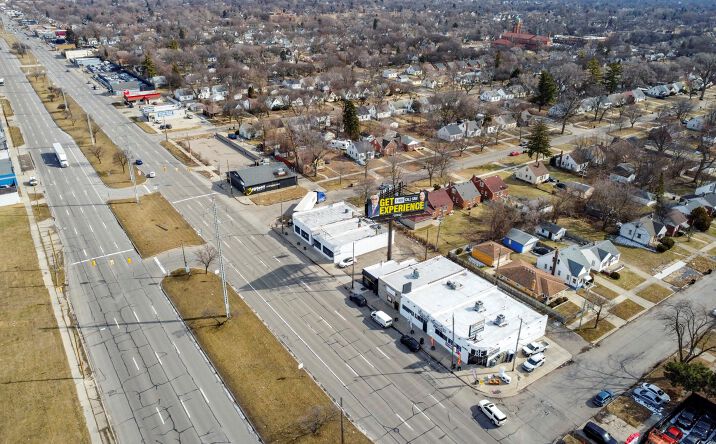 Pictures of Self Storage, Office, Retail, Industrial property located at 12744 E 8 Mile Road, Detroit, MI 48205 for sales - image #1