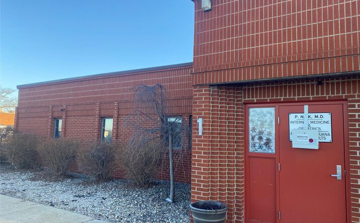 Pictures of Office property located at 2425 Austin Parkway, Flint, MI 48507 for sales - image #1