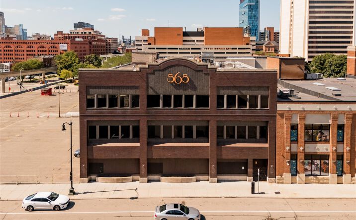 Pictures of Multifamily, Office property located at 565 E Larned Street, Detroit, MI 48226 for sales - image #1